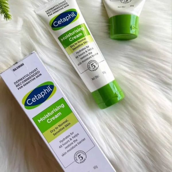 14 Cetaphil Moisturizing Cream Dry To Normal Sensitive Skin 80g